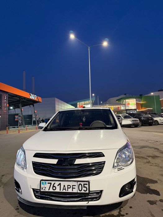 Автомобиль коболт