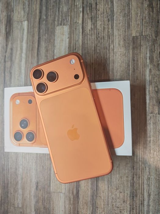 iPhone 17 Pro Max 256 GB Като нов Yettel