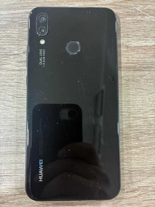 Мобилен телефон Huawei P20 lite