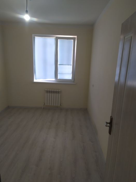 Dom yangi qurilgan srochna sotiladi