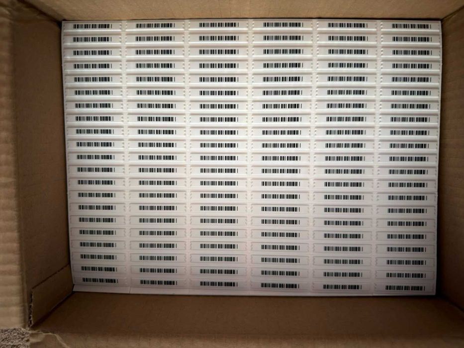 Плексигласова система против кражби