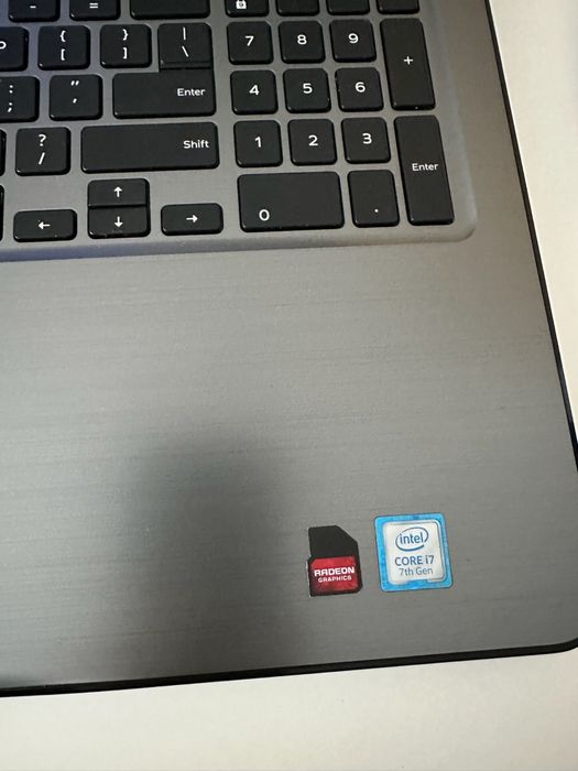 Laptop Dell procesor I7