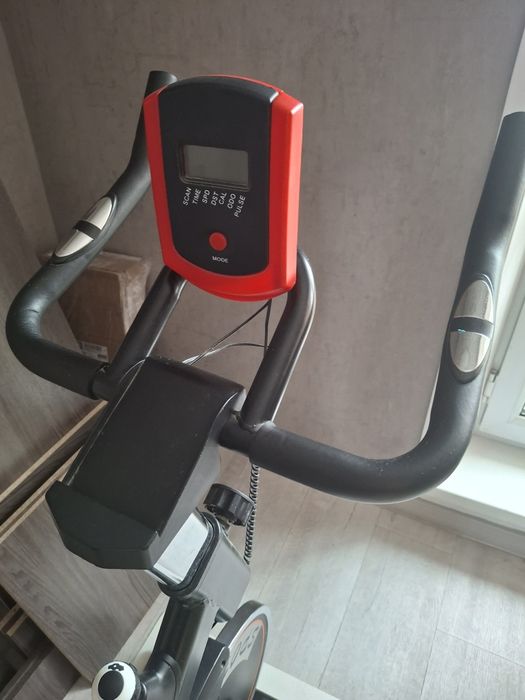 Велотренажёр AVA