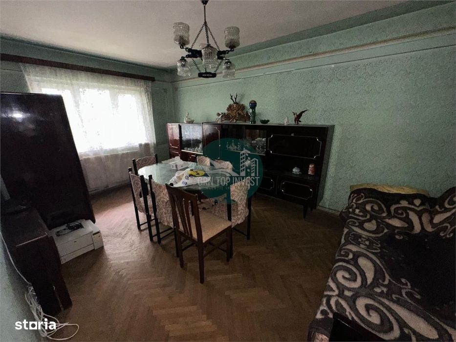 Apartament 3 camere decomandat pivnita boxa zona Calea Dumbravii — fotografia 1