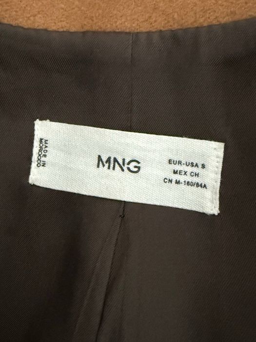 Продам пальто Mango