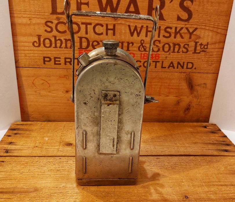 Стара немска лампа стар немски фенер