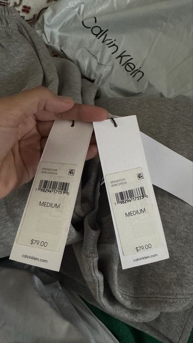 Продам двойку оригинал Calvin Klein USA