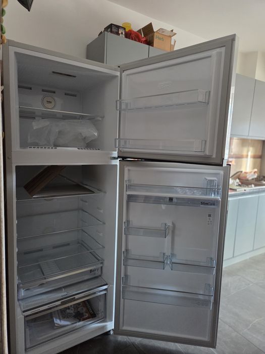 Frigider Nou BEKO