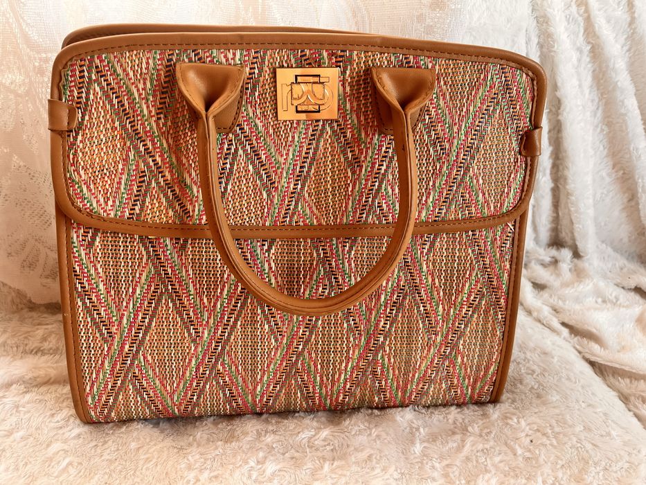 Кожена Чанта NOBO