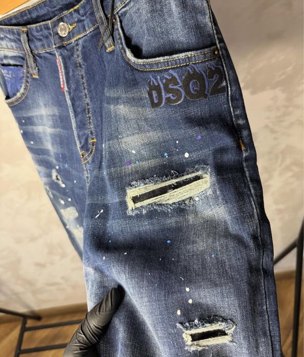 Дънки на Dsquared2