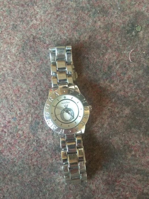 Pandora serebro soat sotiladi