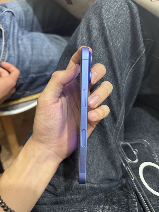 Iphone 16.