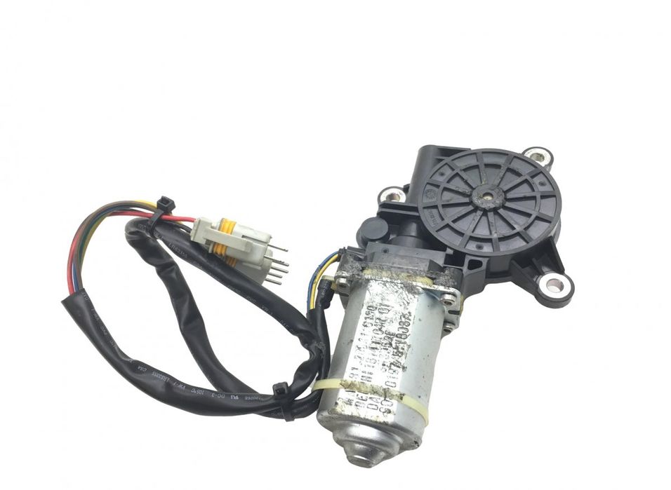 81.28601-6113 Motorul regulatorului geamurilor, dreapta MAN TGL, TGM, TGS, TGX (2005-2021) MAN