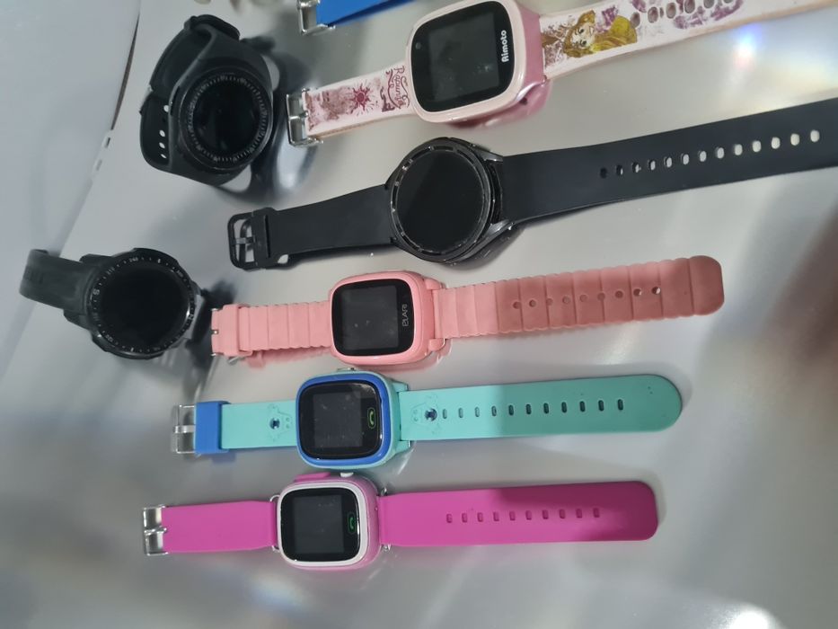 Продам смарт-часы детские