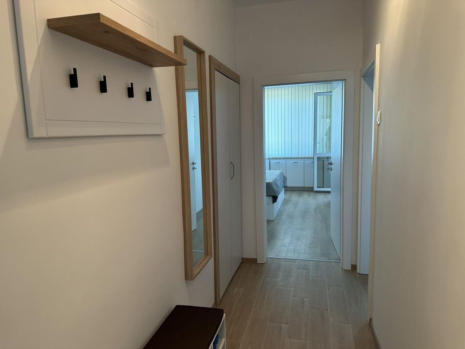 Тристаен апартамент, под наем, кв. Спортна зала