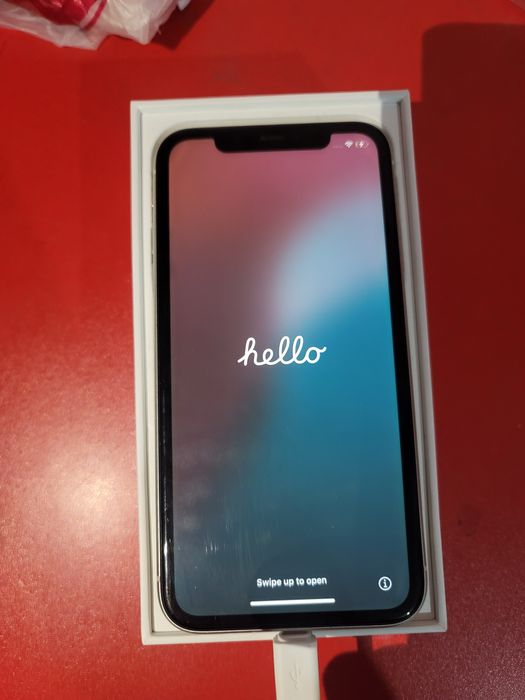 Iphone 11 sotiladi