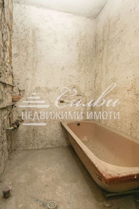 Продава се Многостаен апартамент в Търговище, Център - 128 кв.м за 817 €/кв.м - Снимка #11