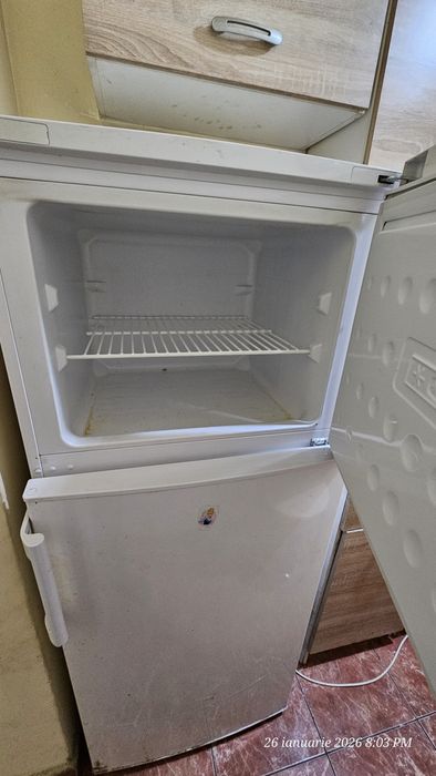 Frigider Artic funcțional