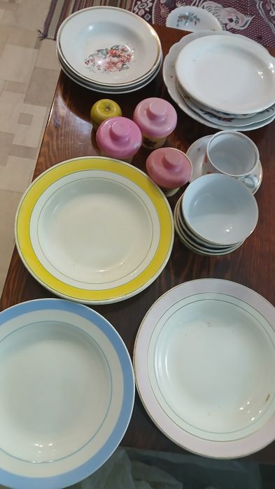 Сервиз,посуда,столовые наборы