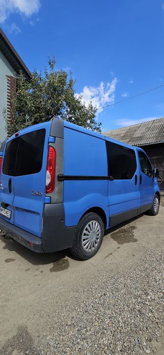 Renault trafic 2.0 2007 6 locuri