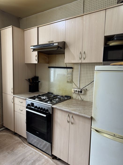 Продам кухонный гарнитур