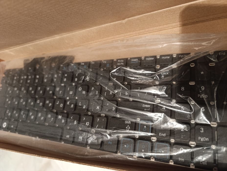 Клавиатура Samsung RV 511