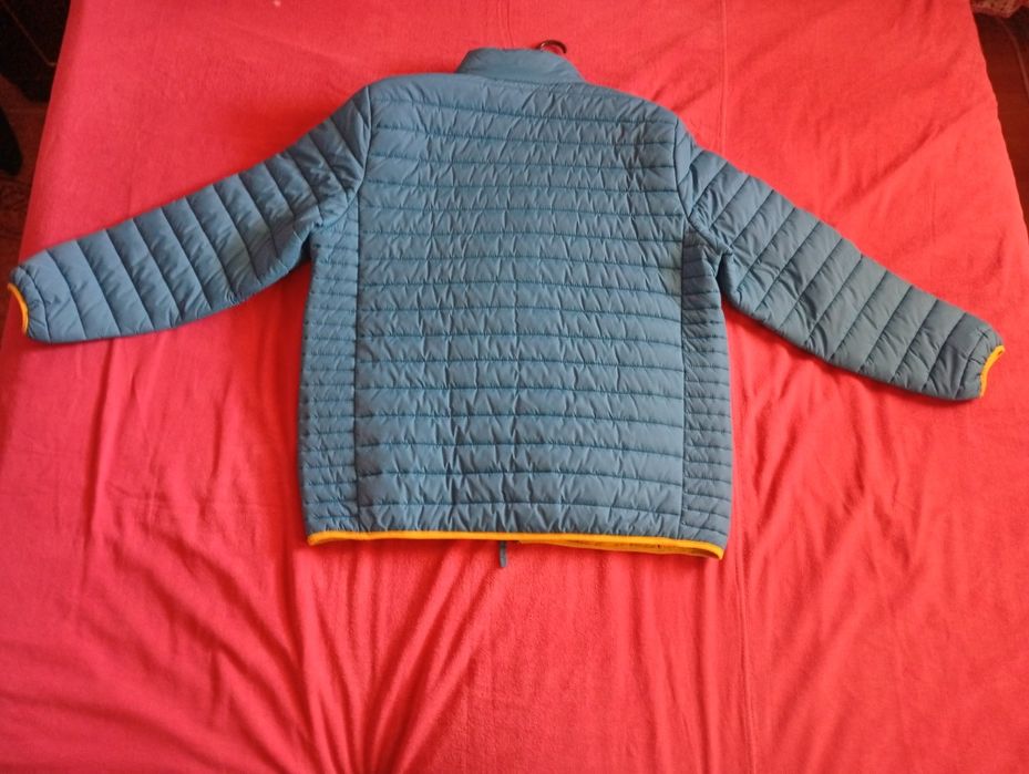 Продавам мъжко яке