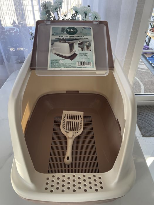 Закрытый туалет для кошек