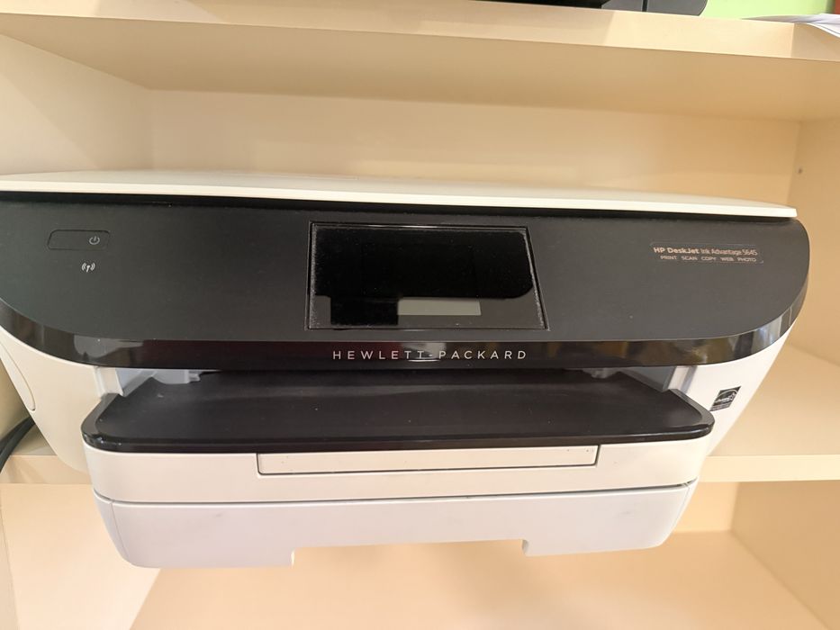 Принтер HP DeskJet Ink Advantage 564