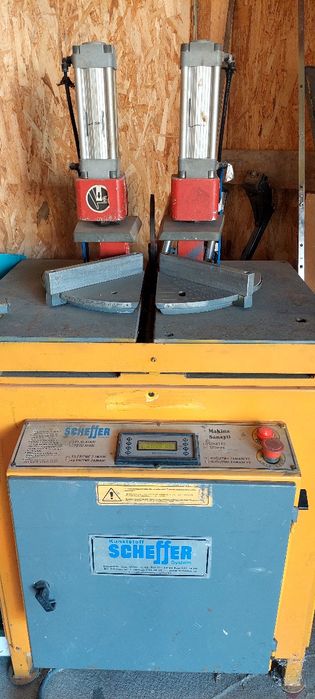 Vând mașină lipit pvc