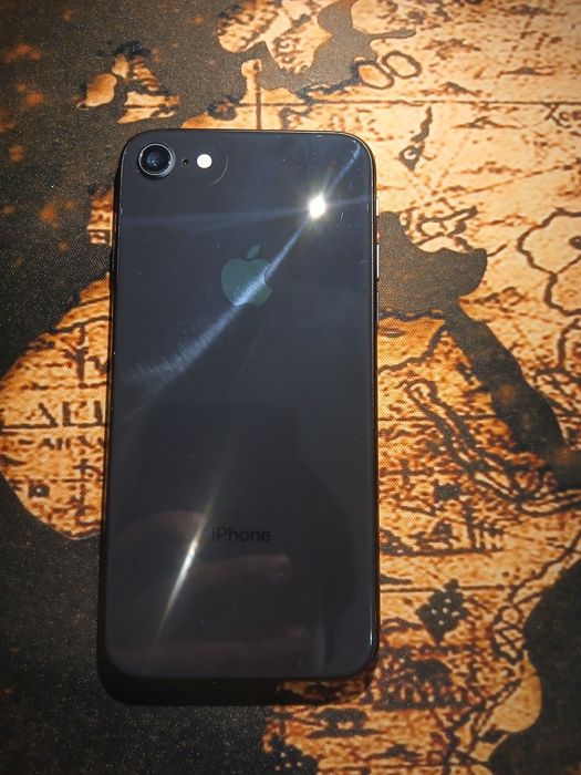 Iphone 8 icloud.