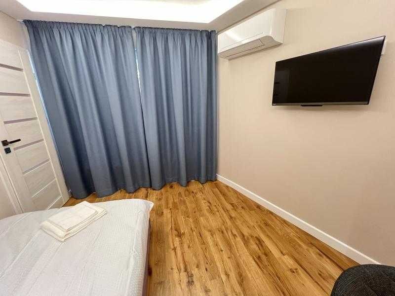 Mногостаен луксозно обзаведен апартамент в центъра на града