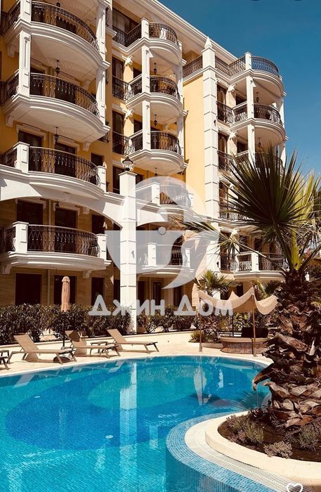 Продава се Двустаен апартамент в к.к. Слънчев бряг - 56 кв.м за 1965 €/кв.м - Снимка #10