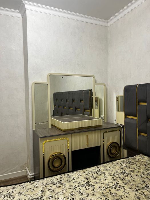 Спальный гарнитур (люкс)