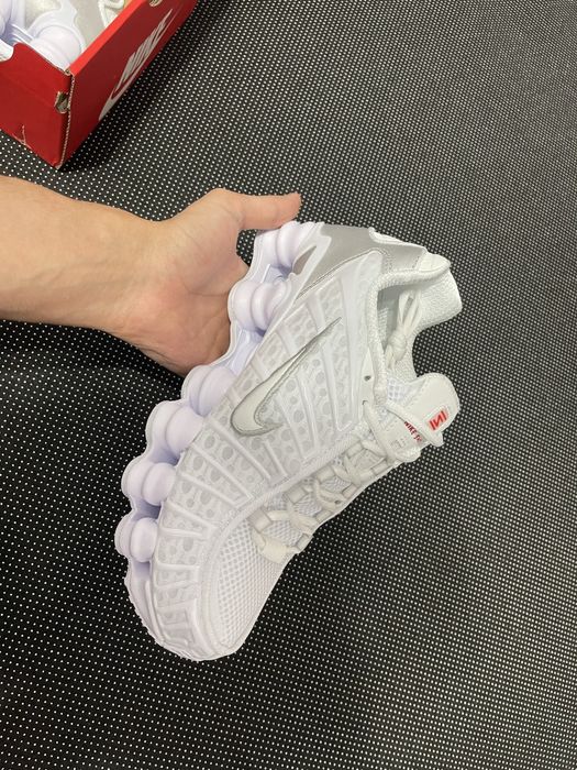 Nike shox новые 40 размер