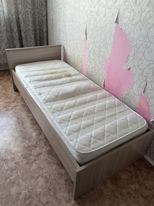Продам кровать в отл сост