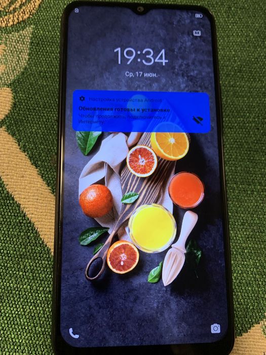 Продам смартфон Vivo Y20