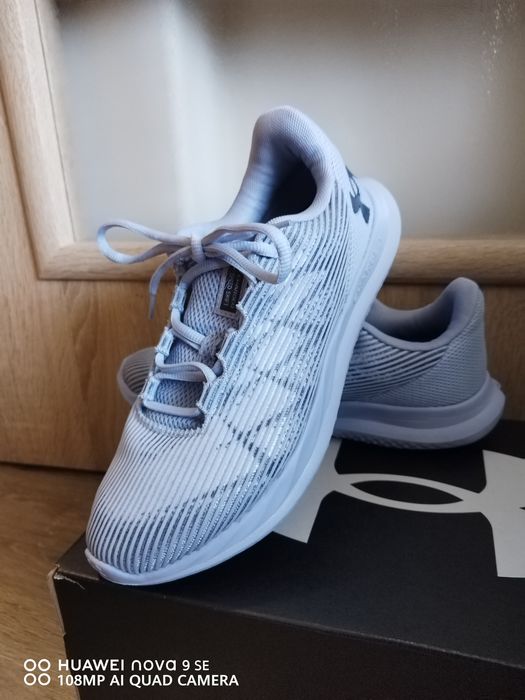 Маратонки Under Armour 38,5номер