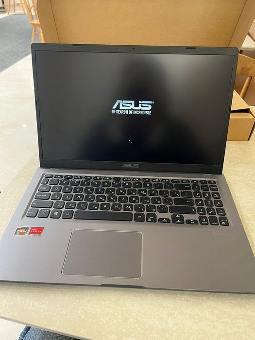 Asus vivobuk 15 D515D