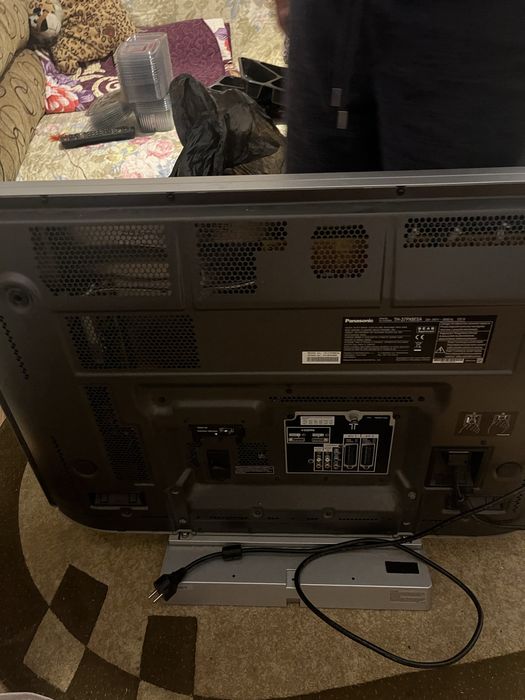 Vand un televizor Panasonic