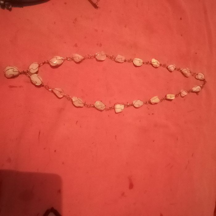 Моншақтар, сумочкалар сатылады. Продаёться.