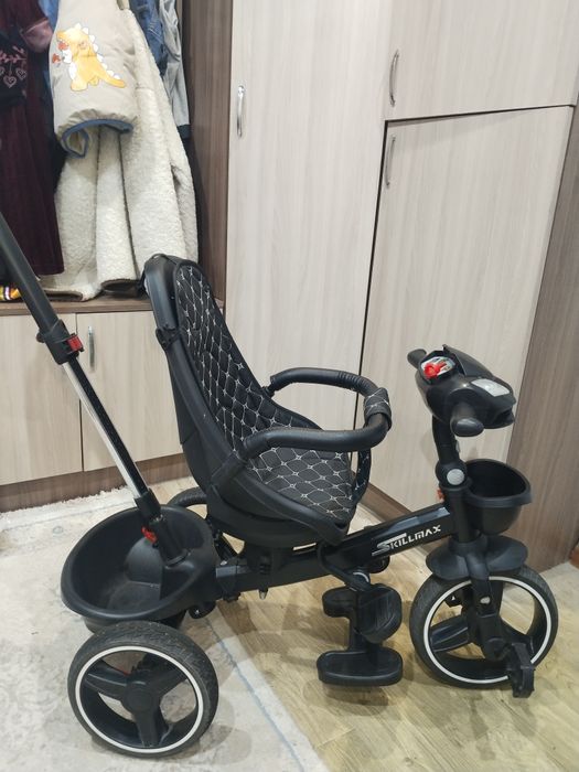 Продается велоколяска
