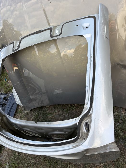 Капак/Багажник/Задна врата Tesla Model X