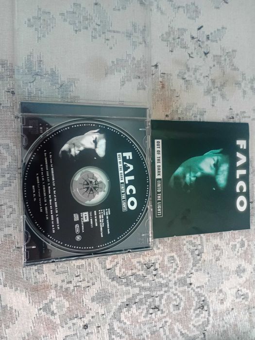 Vand CD muzica, Falco, album Out of the Dark