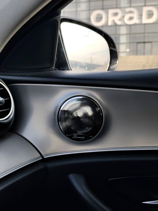 Mercedes-Benz E200  D