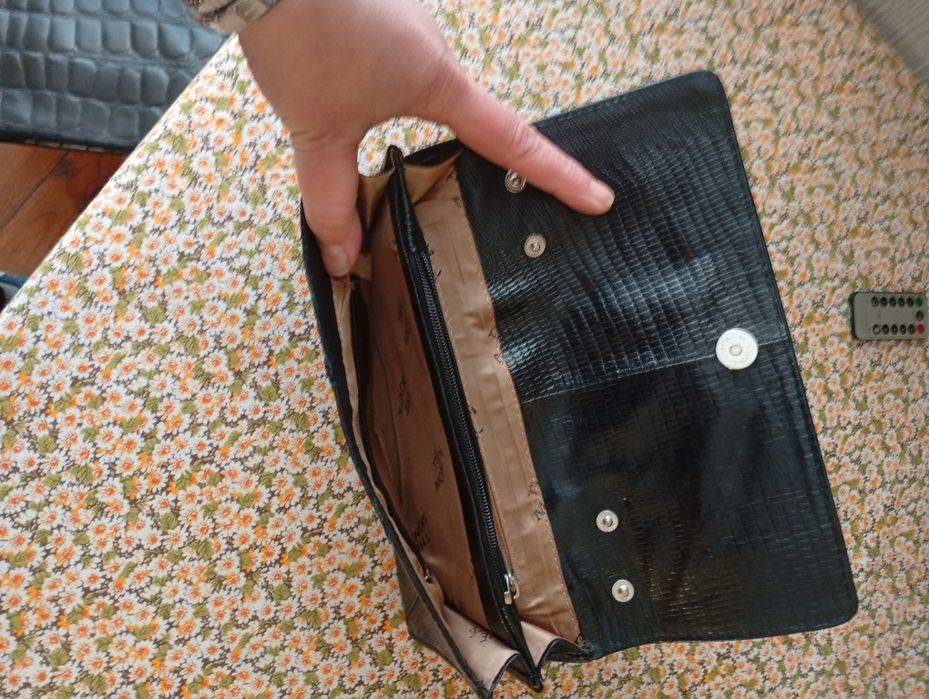 Чанта калъч естествена кожа