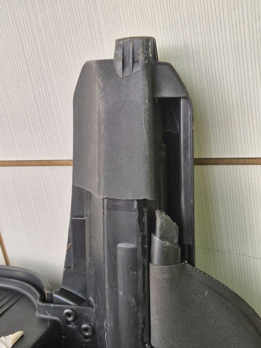 Щора за багажник на Волво V50/ 2006г/