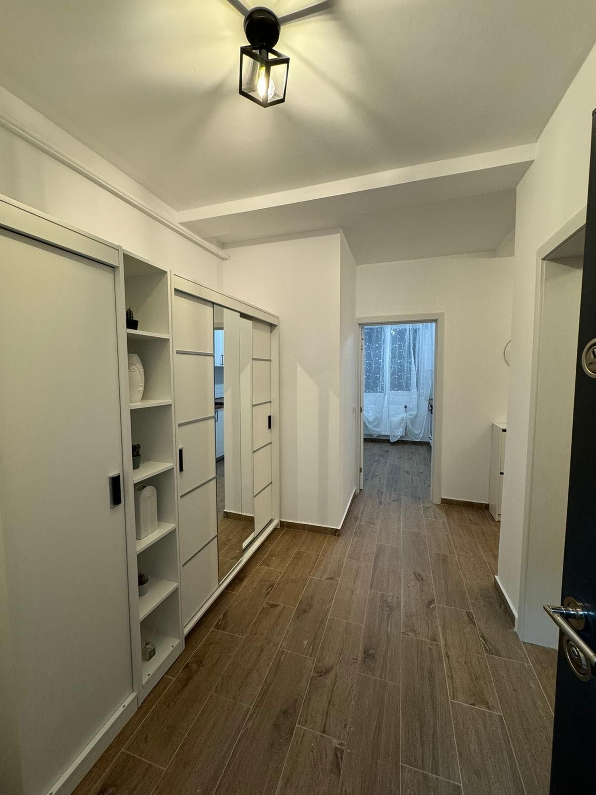 Se Oferă Spre închiriere Un Apartament Nou Prima închiriere Brasov • Olxro 