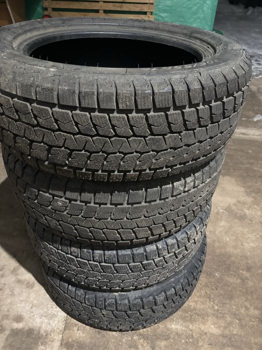 Продается зима комплект