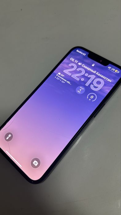 Продам айфон 13 на 128гб
